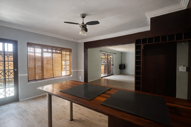 3 Bedroom Property for Sale in Langenhovenpark Free State